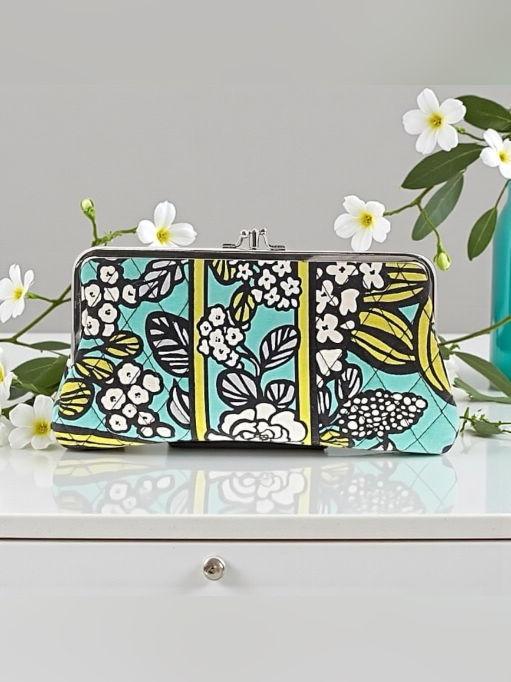 💚VERA BRADLEY💚Island Dreams Quilted Double Kiss Lock Wallet Clutch/NWOT